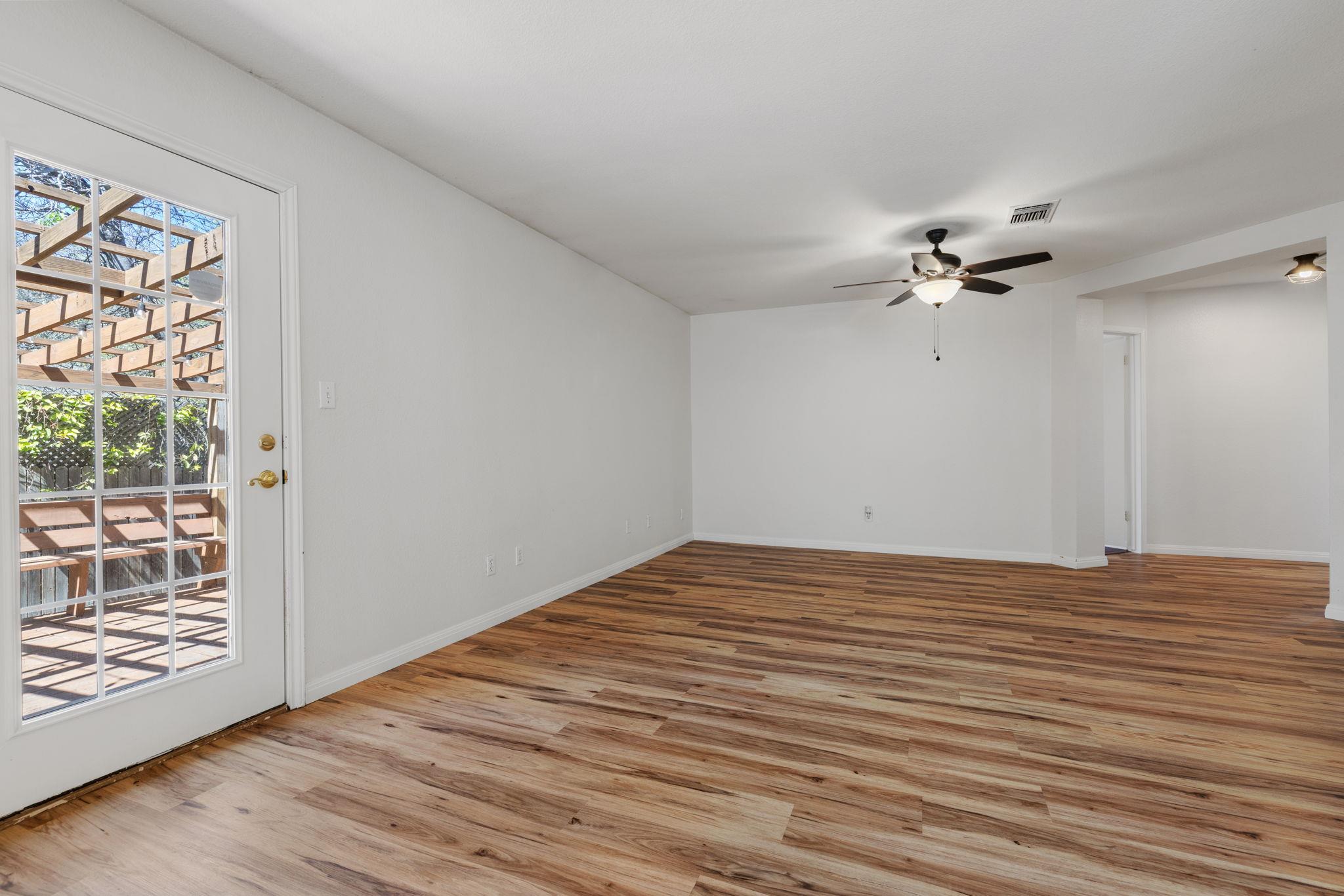 8400 Steamline Cir, Austin, TX 78745