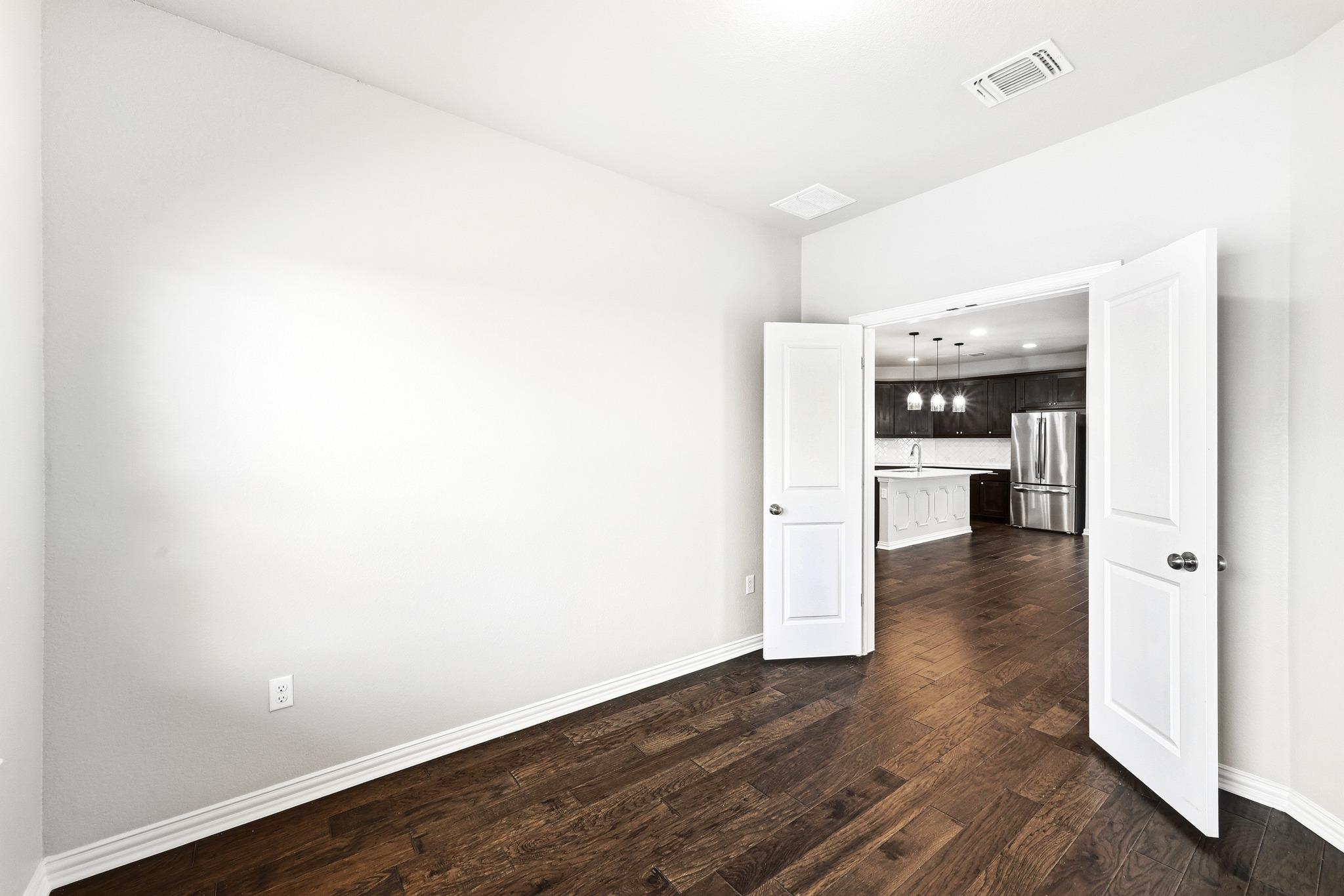 5508 Baythorne Dr, Austin, TX 78747