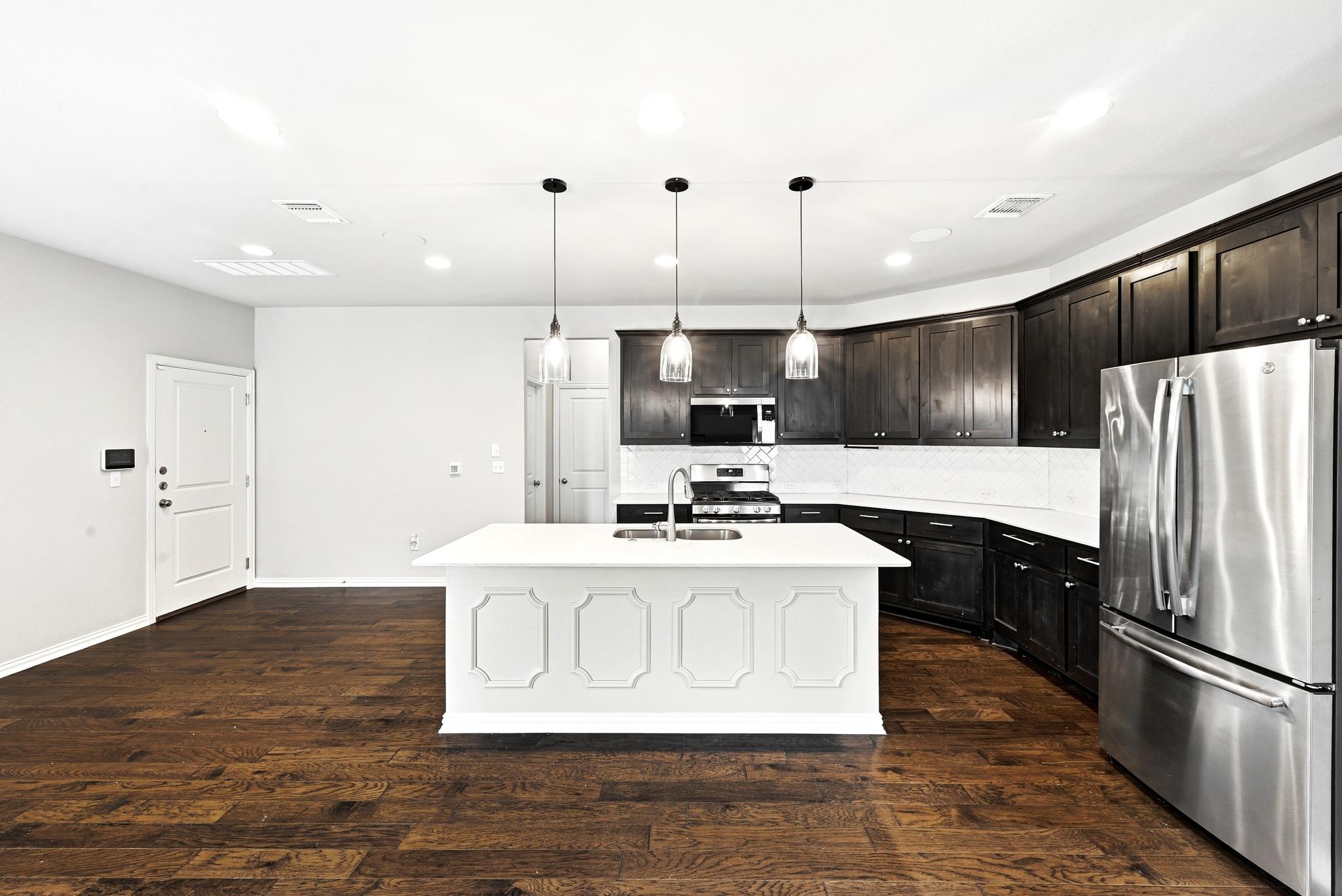 5508 Baythorne Dr, Austin, TX 78747