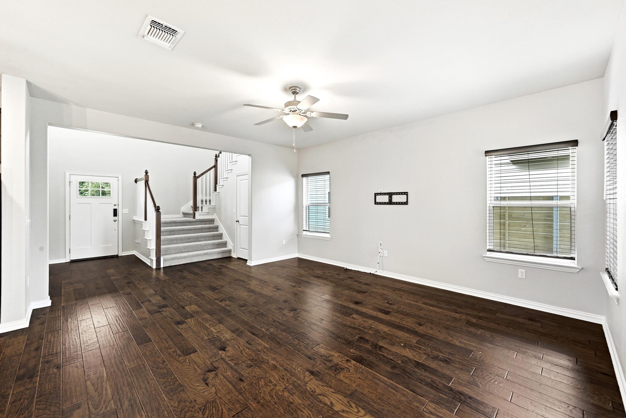 5508 Baythorne Dr, Austin, TX 78747