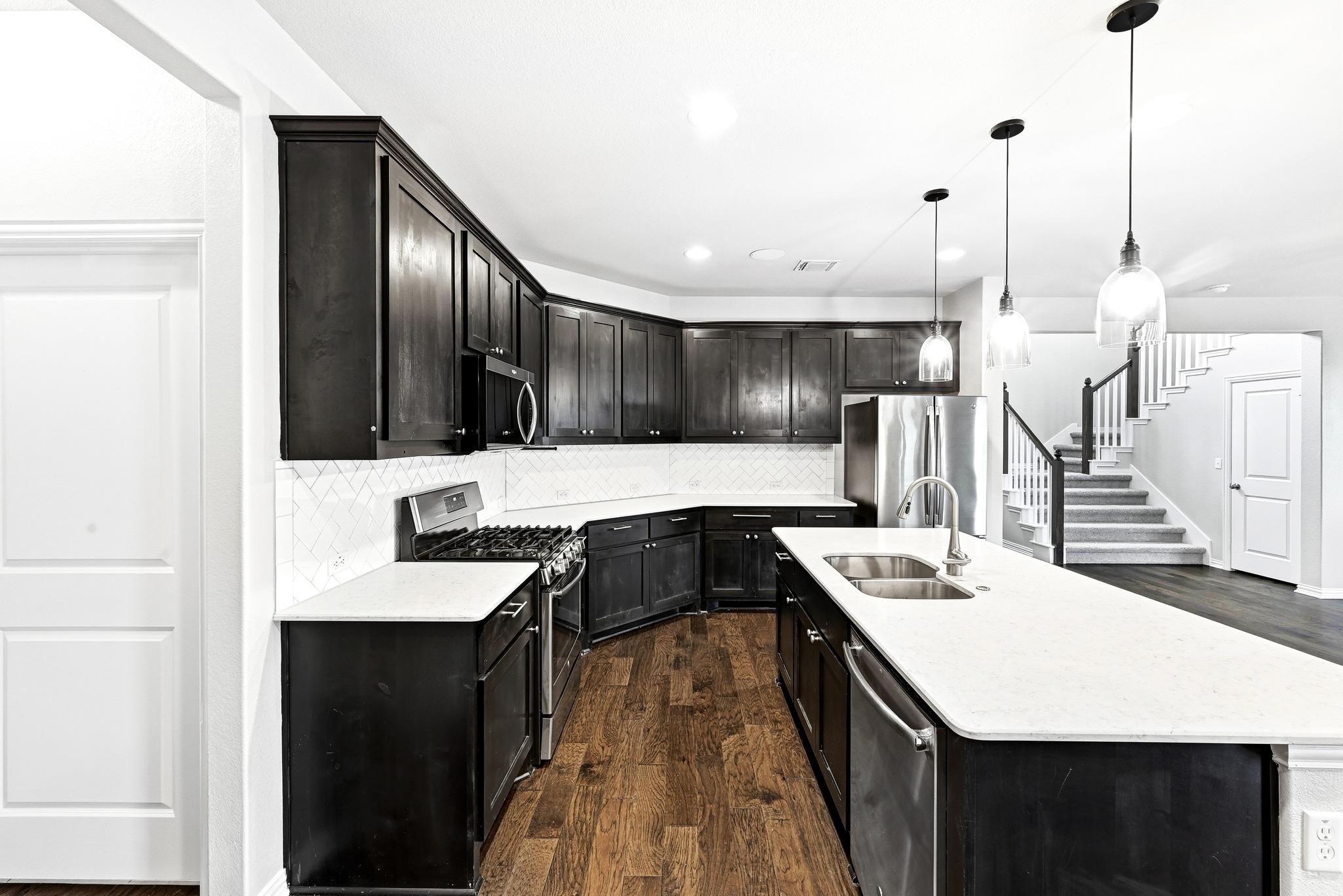 5508 Baythorne Dr, Austin, TX 78747