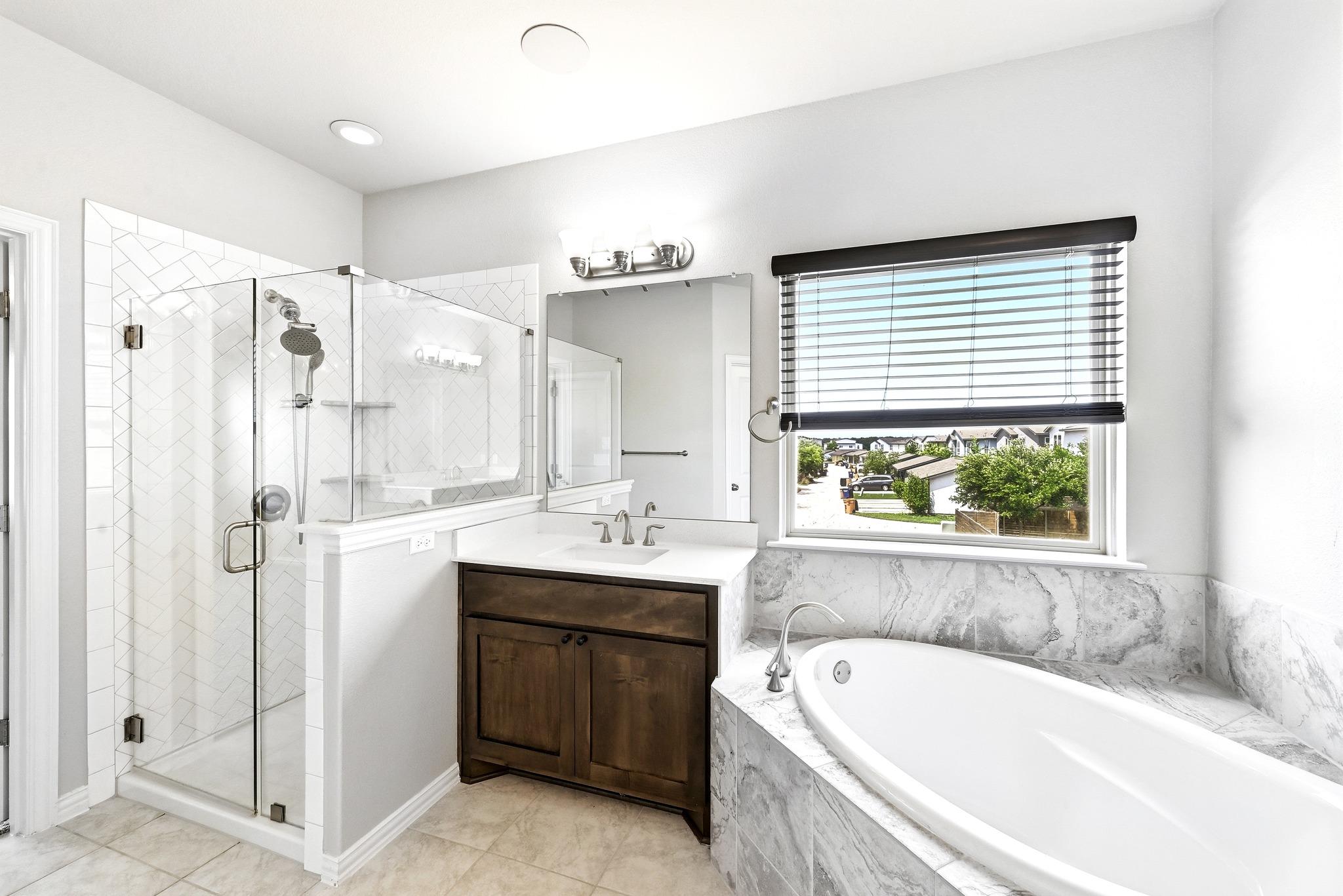 5508 Baythorne Dr, Austin, TX 78747