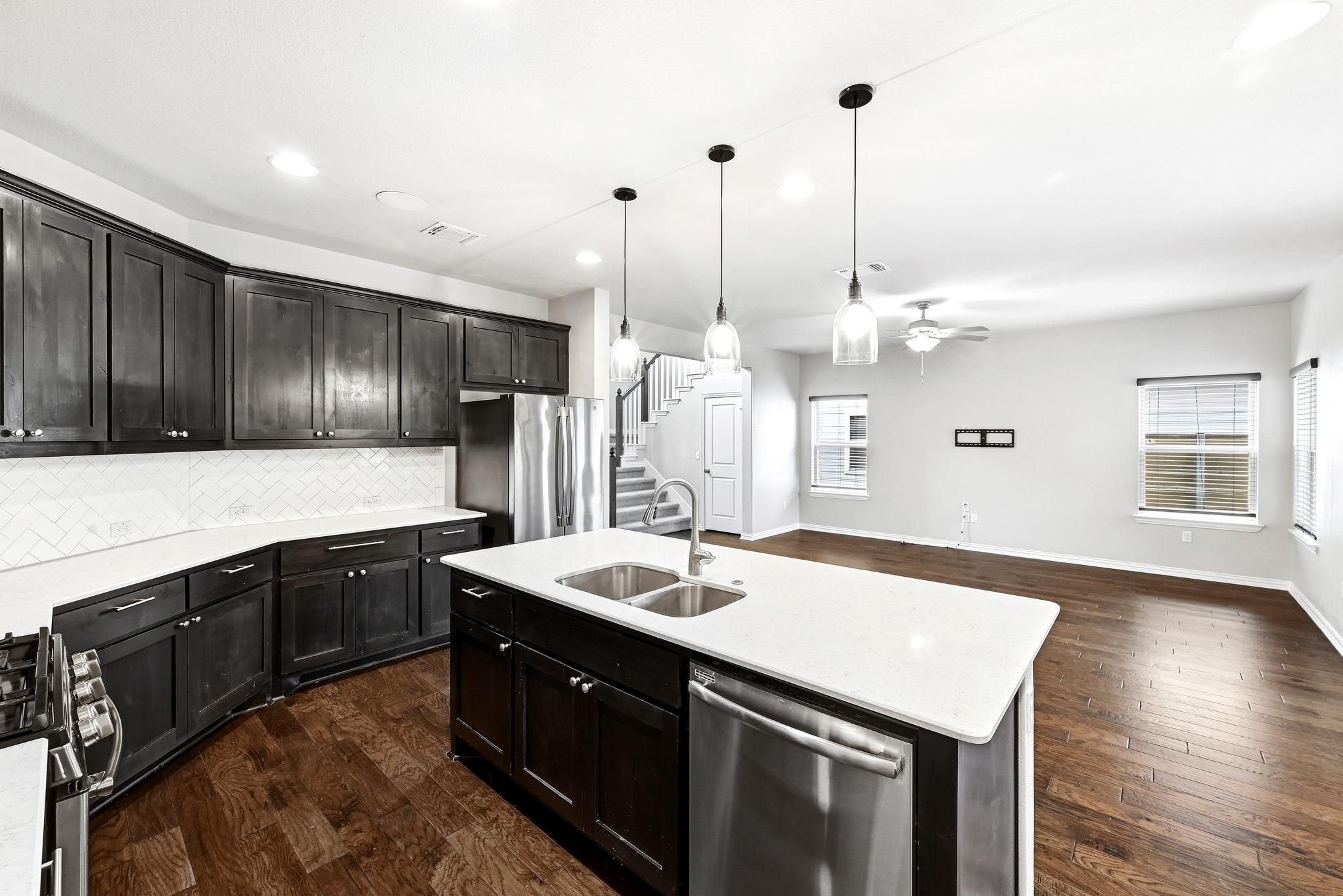 5508 Baythorne Dr, Austin, TX 78747