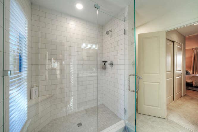 606 Eagle, Lakeway, TX 78734