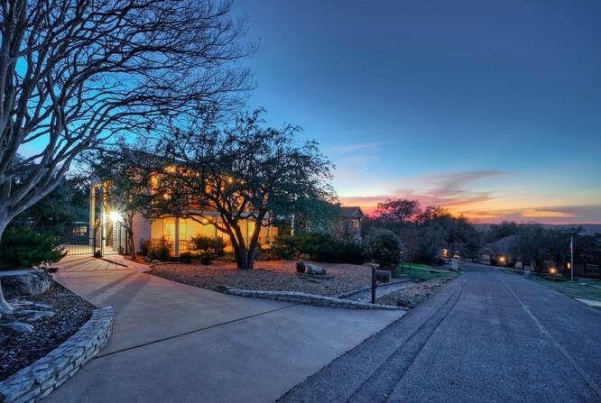 606 Eagle, Lakeway, TX 78734