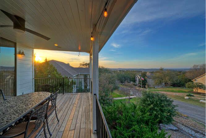 606 Eagle, Lakeway, TX 78734