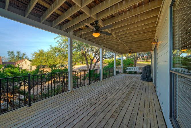 606 Eagle, Lakeway, TX 78734