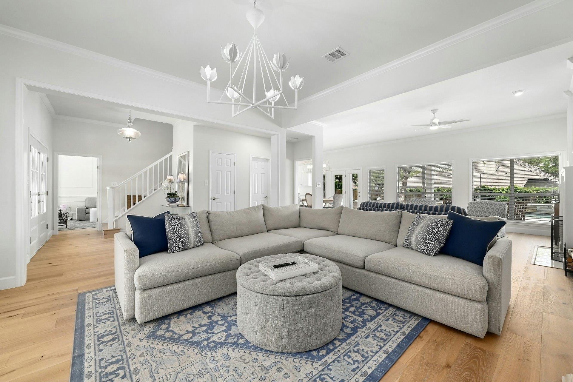 408 Morning Cloud St, Lakeway, TX 78734