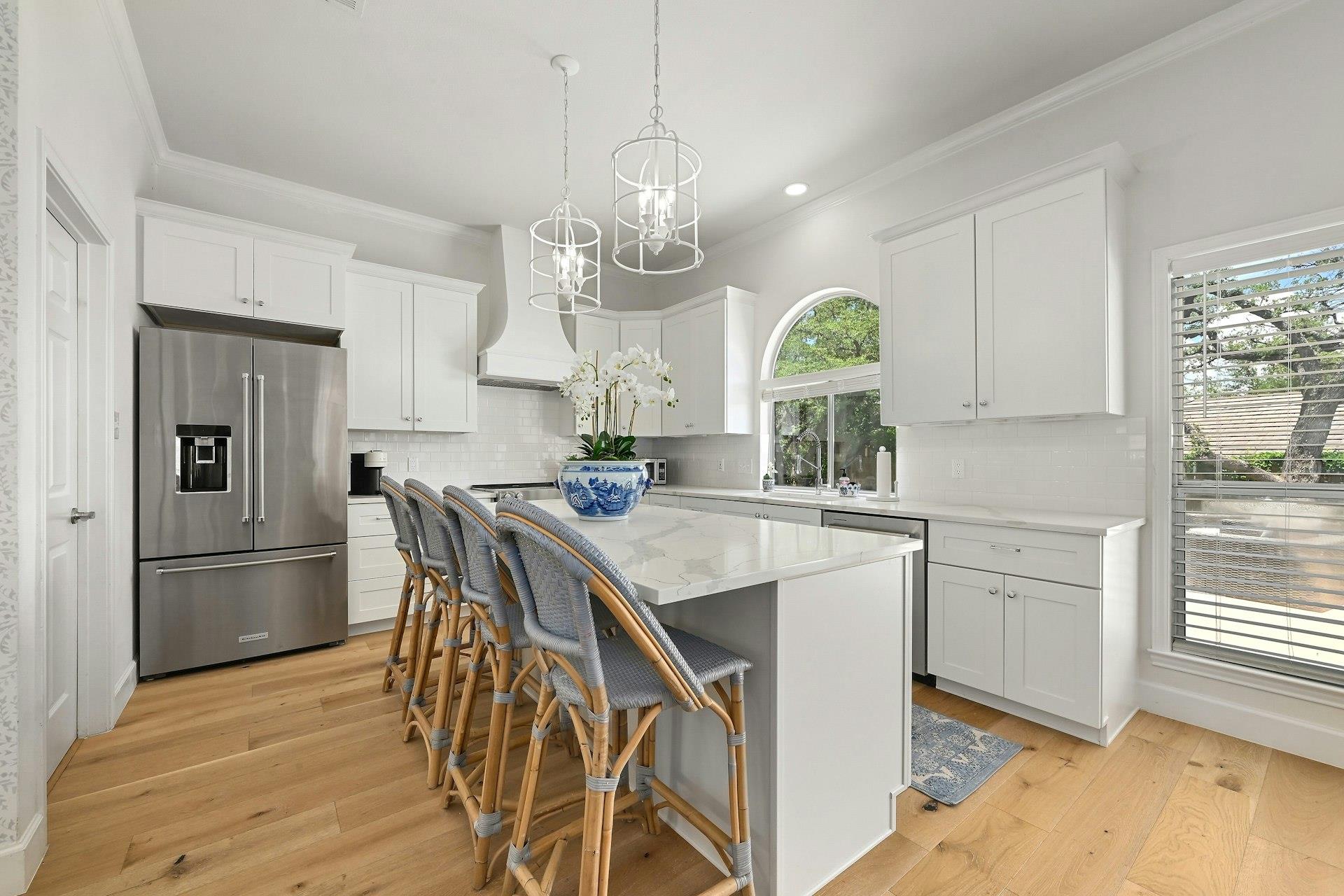 408 Morning Cloud St, Lakeway, TX 78734