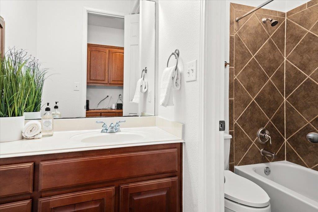 10905 Cusseta Ln, Austin, TX 78739