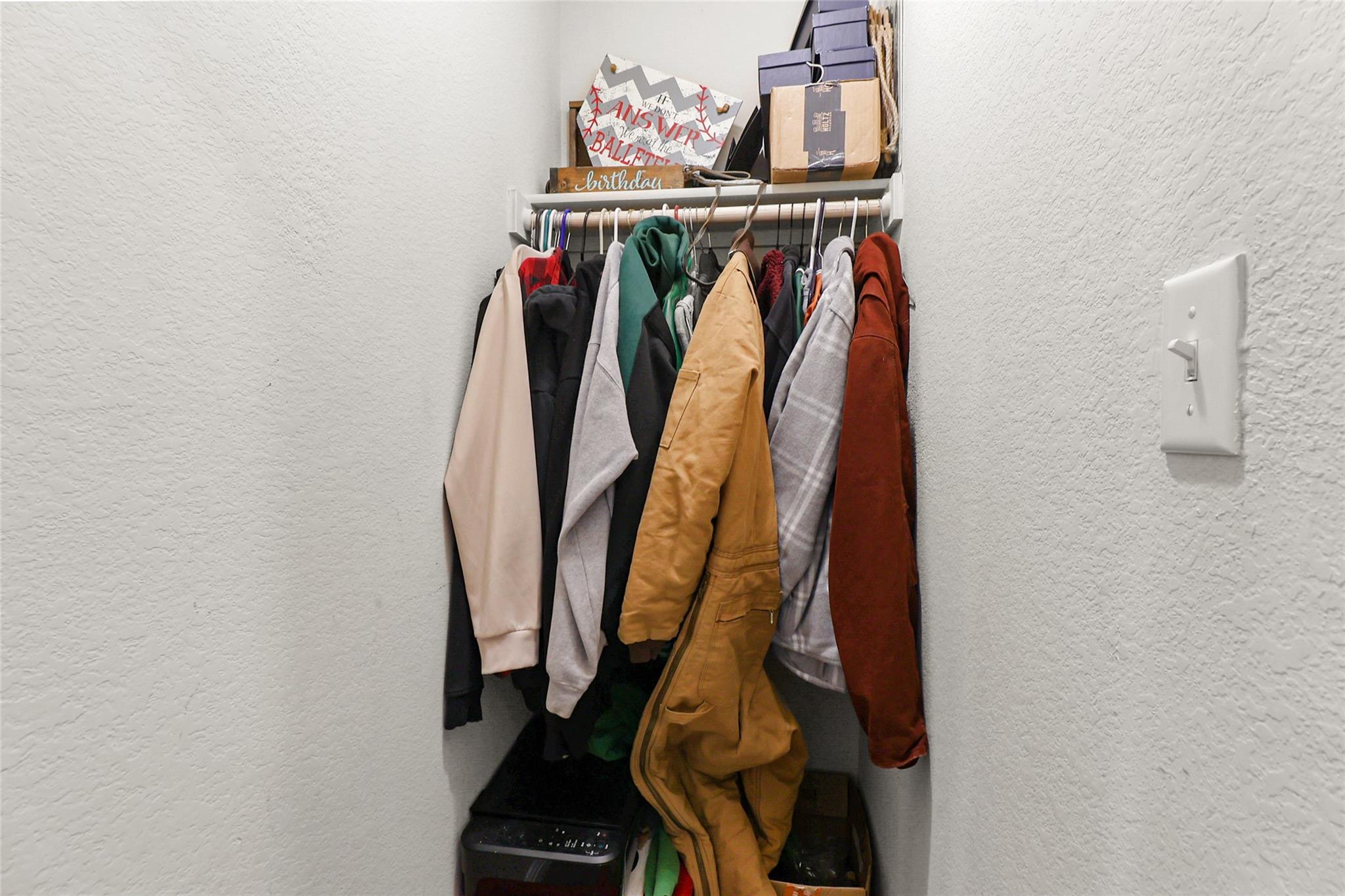 1300 Spicewood Dr, Burnet, TX 78611