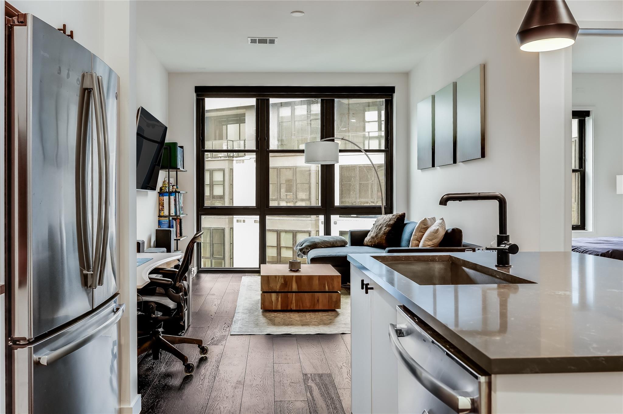 800 Embassy Dr # 513, Austin, TX 78702