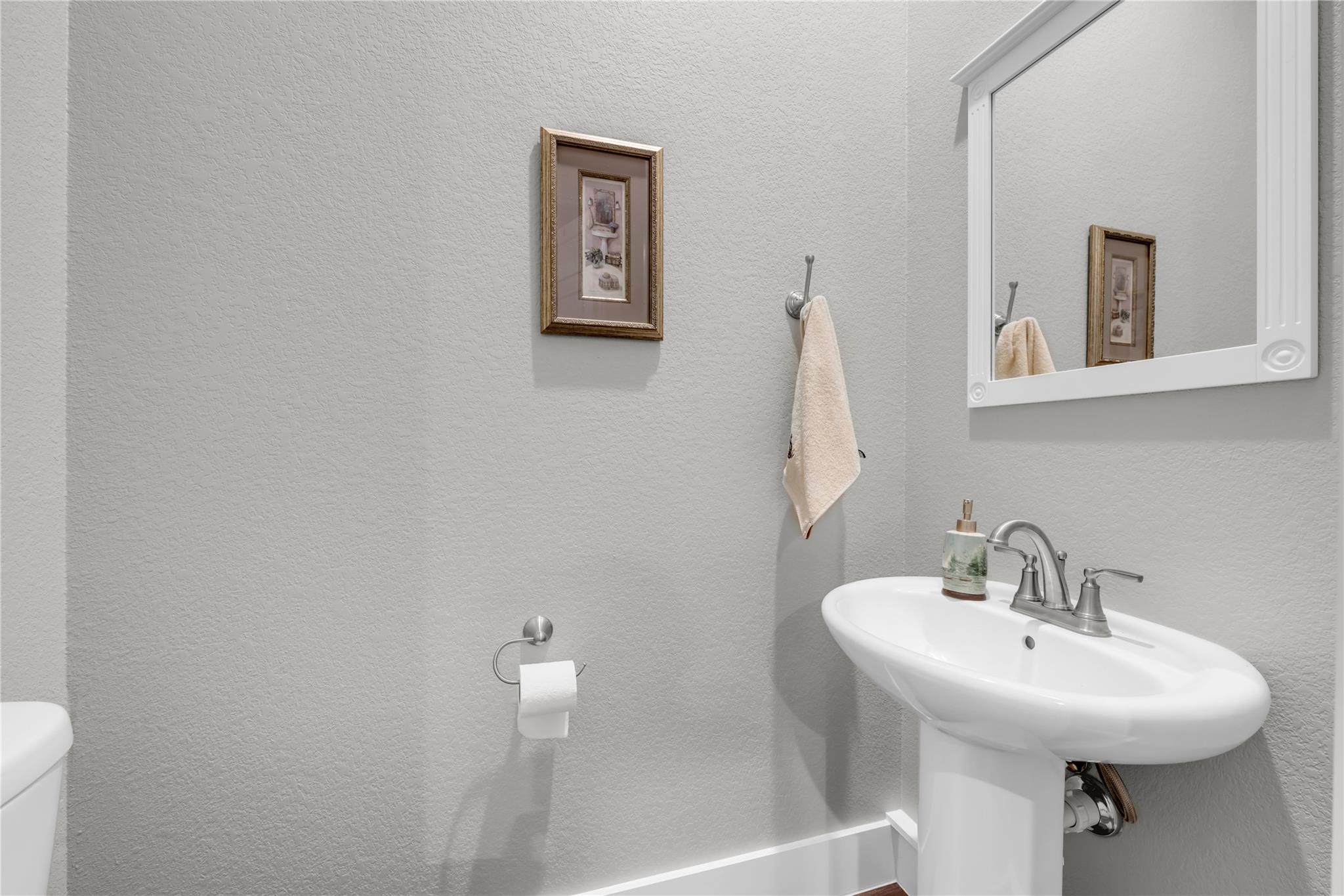 100 S Thomas Cv, Burnet, TX 78611