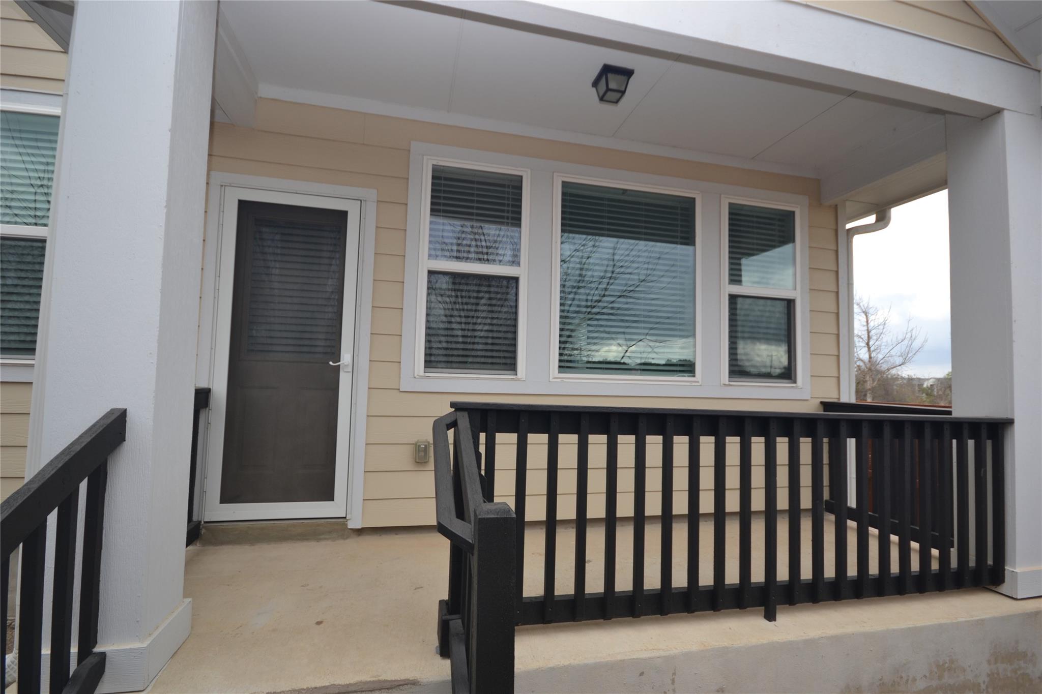 340 La Escalera Dr, Leander, TX 78641