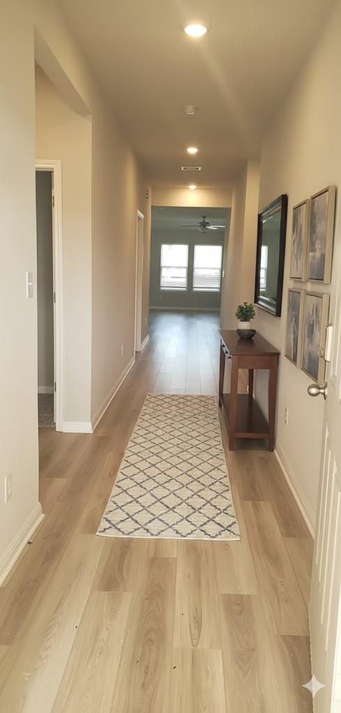 104 Bankside Dr, Hutto, TX 78634