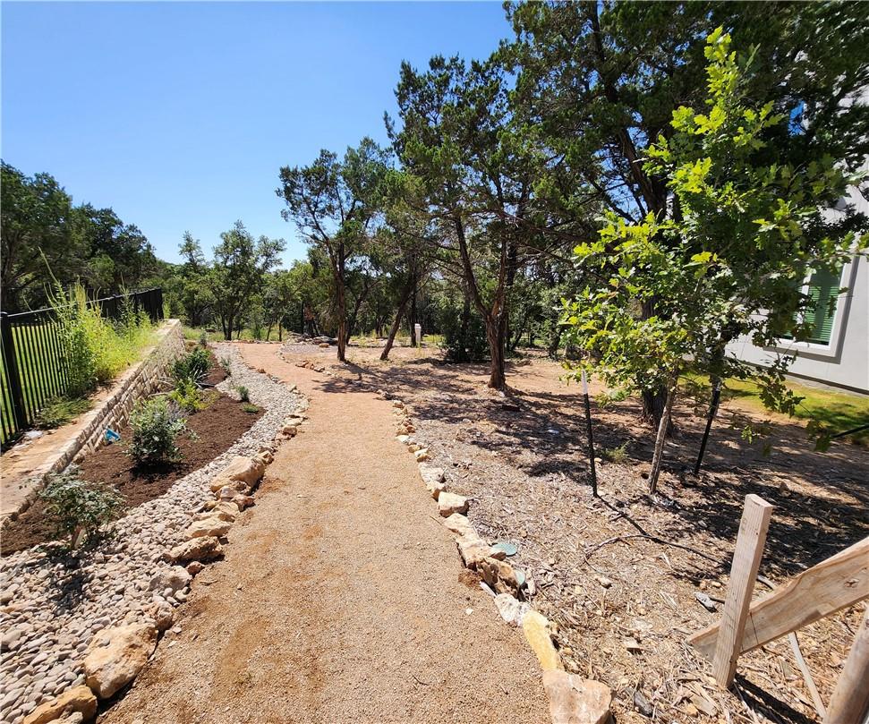 12001 Vista Parke Dr # 405, Austin, TX 78726