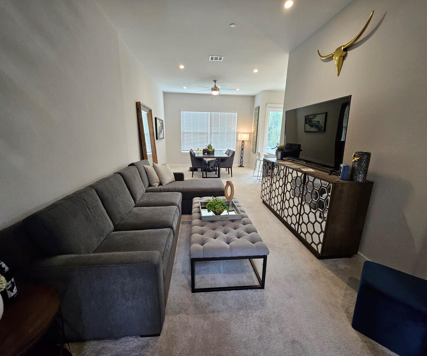 12001 Vista Parke Dr # 405, Austin, TX 78726