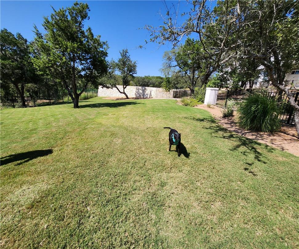 12001 Vista Parke Dr # 405, Austin, TX 78726