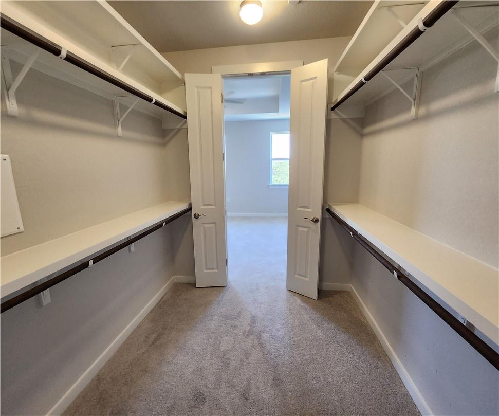 12001 Vista Parke Dr # 405, Austin, TX 78726