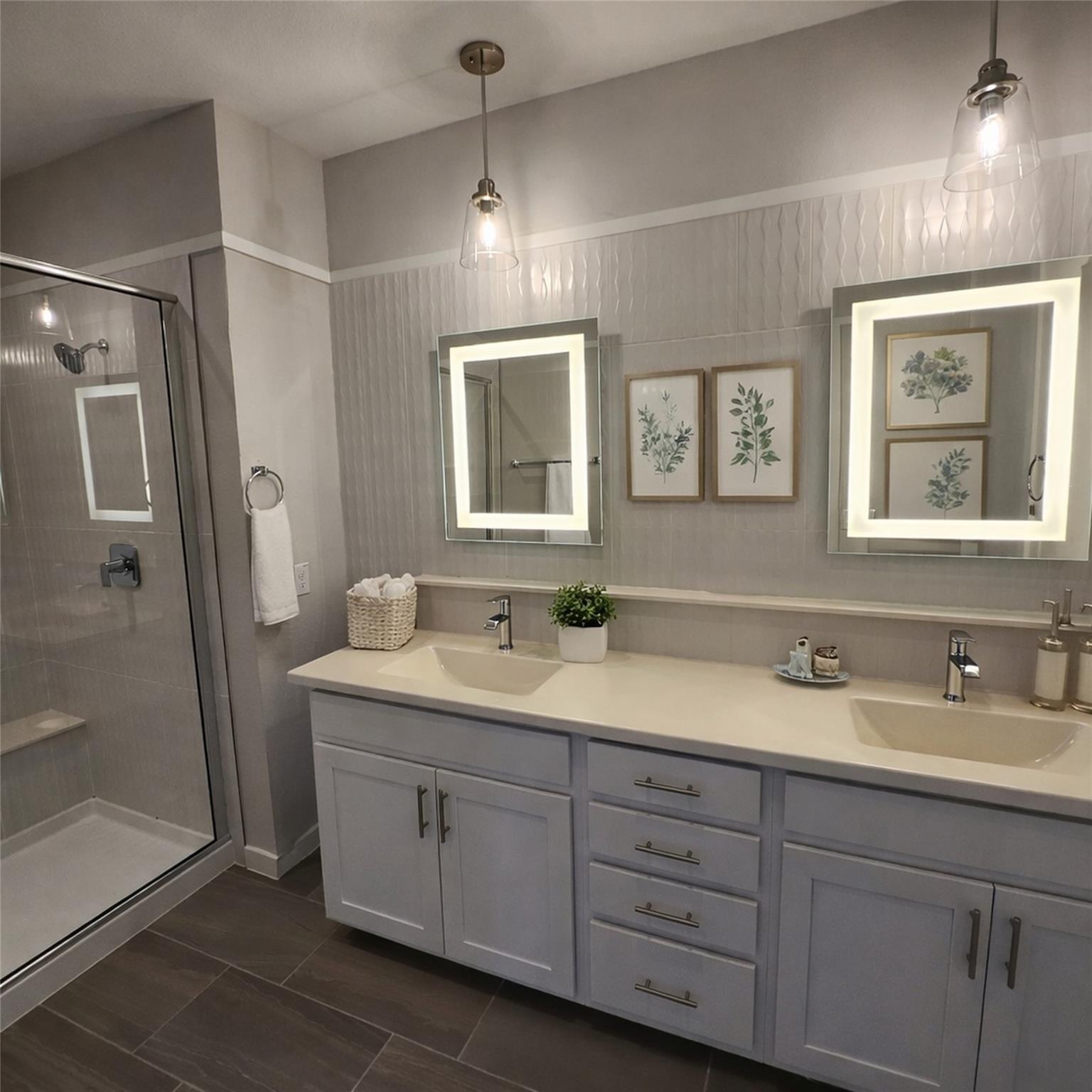 12001 Vista Parke Dr # 405, Austin, TX 78726