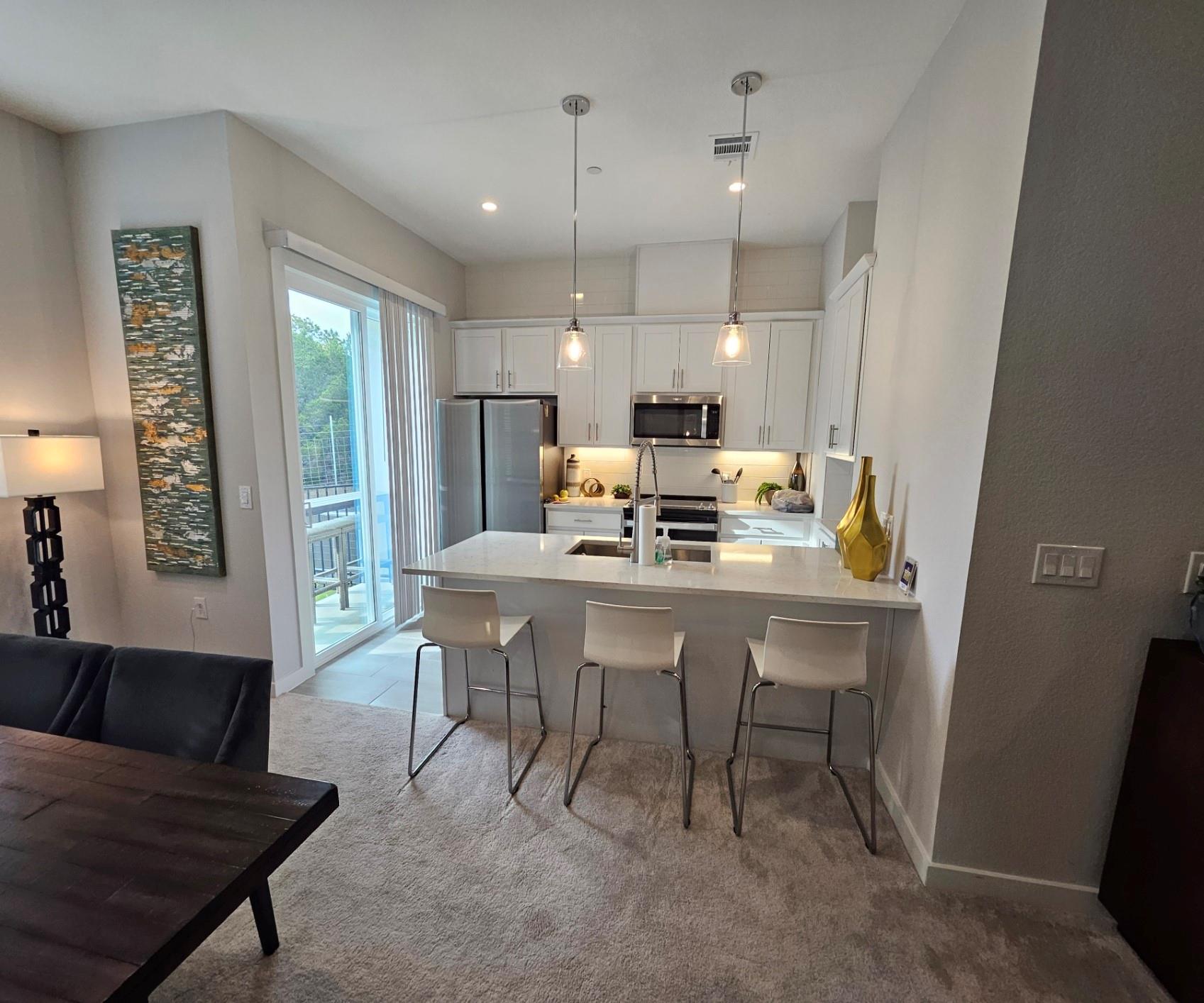 12001 Vista Parke Dr # 405, Austin, TX 78726