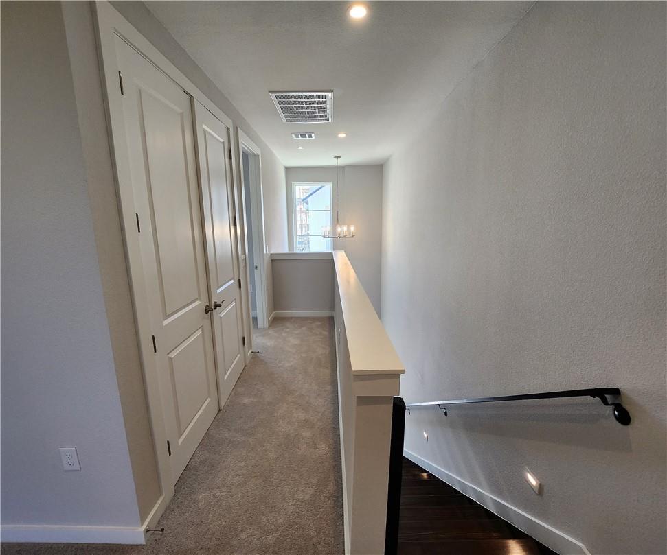 12001 Vista Parke Dr # 405, Austin, TX 78726