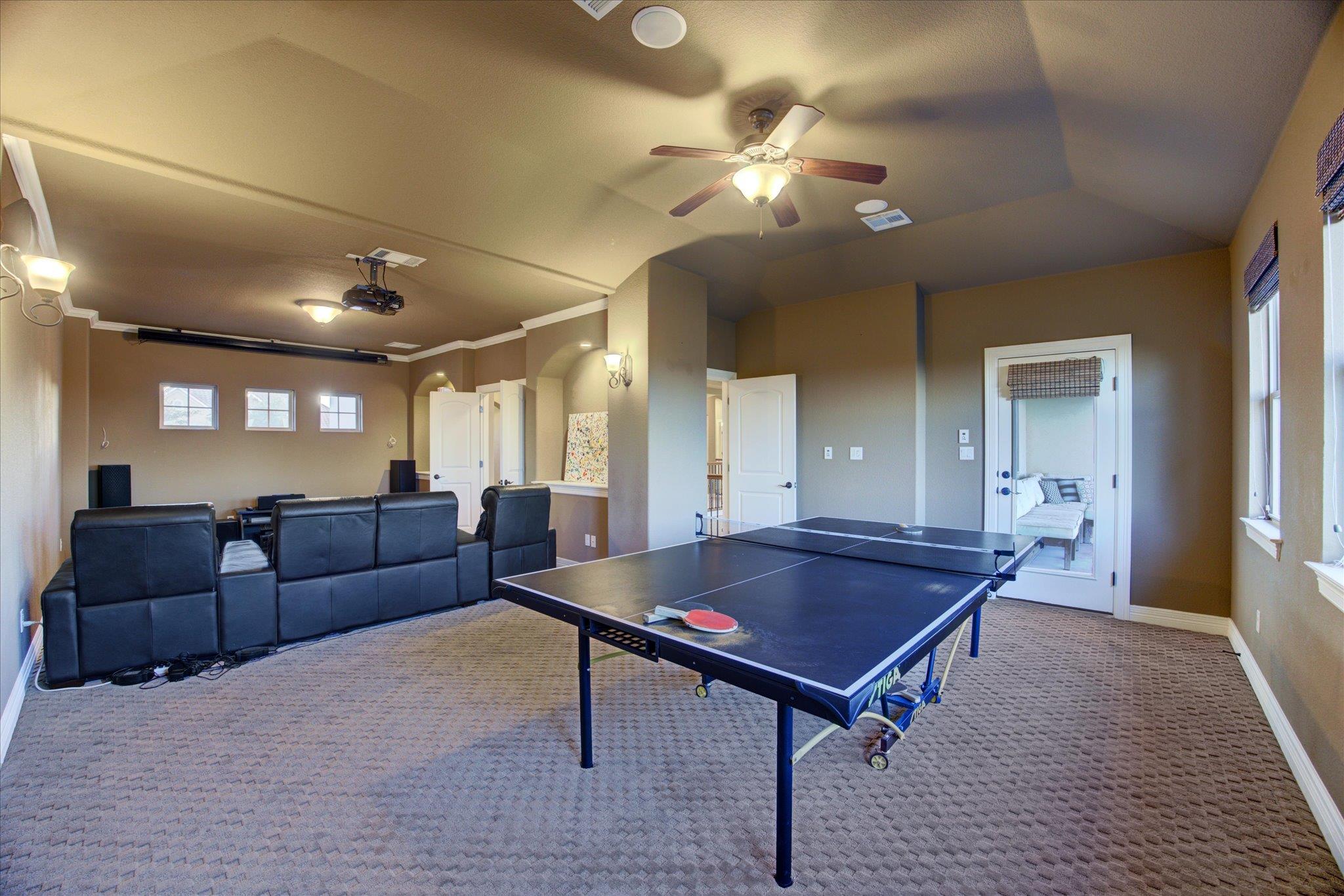 613 Horseback Holw, Austin, TX 78732