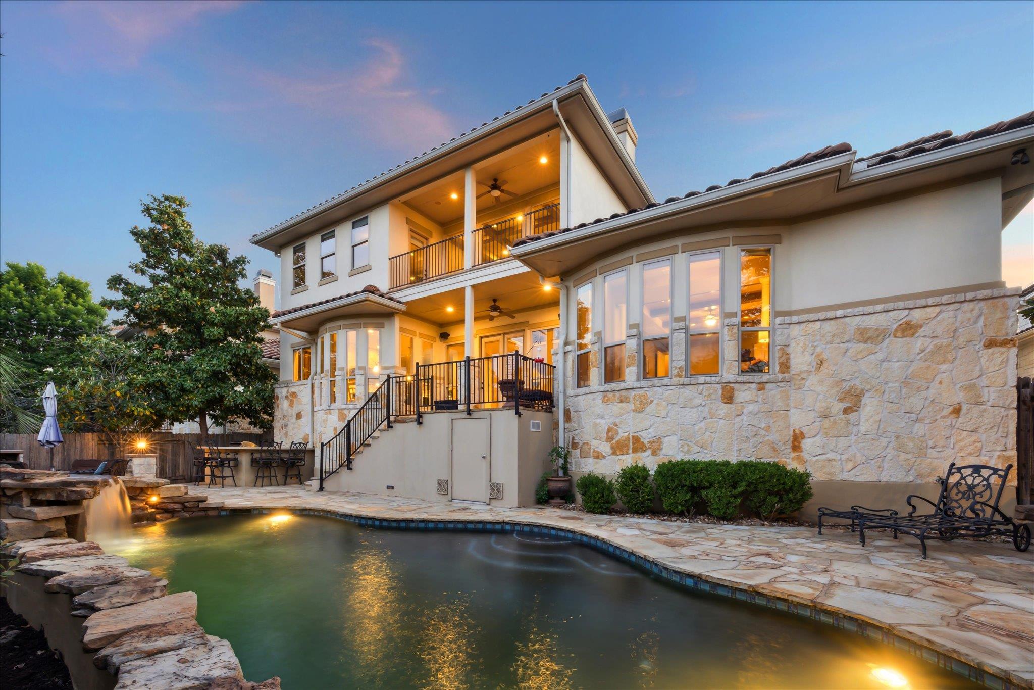 613 Horseback Holw, Austin, TX 78732
