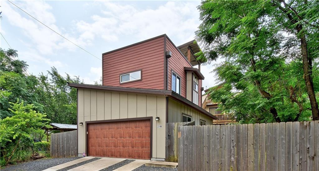 2204 E 13th St # A, Austin, TX 78702