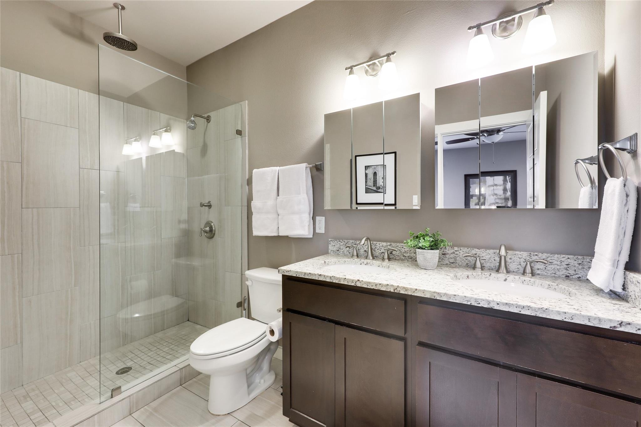 2204 E 13th St # A, Austin, TX 78702