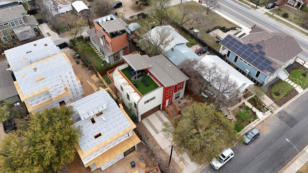 2204 E 13th St # A, Austin, TX 78702