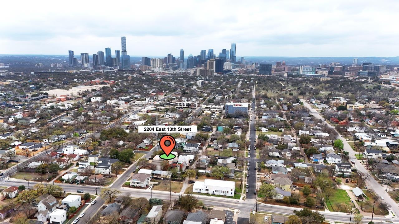 2204 E 13th St # A, Austin, TX 78702