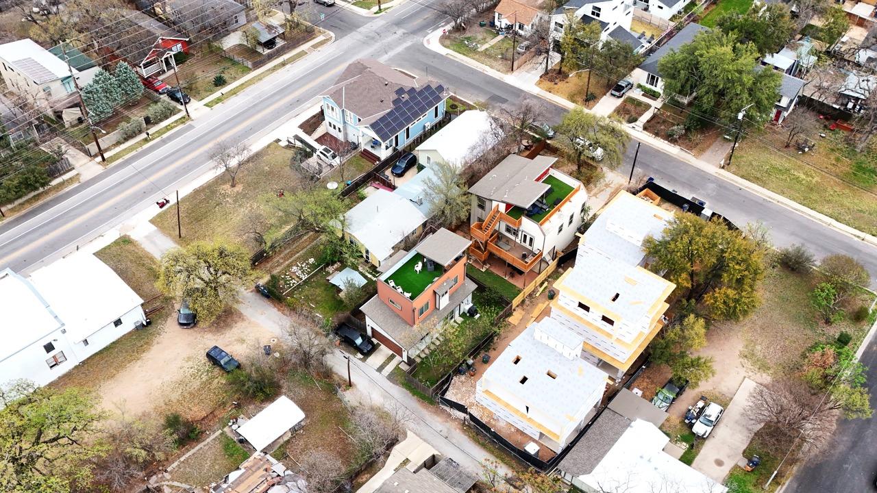 2204 E 13th St # A, Austin, TX 78702