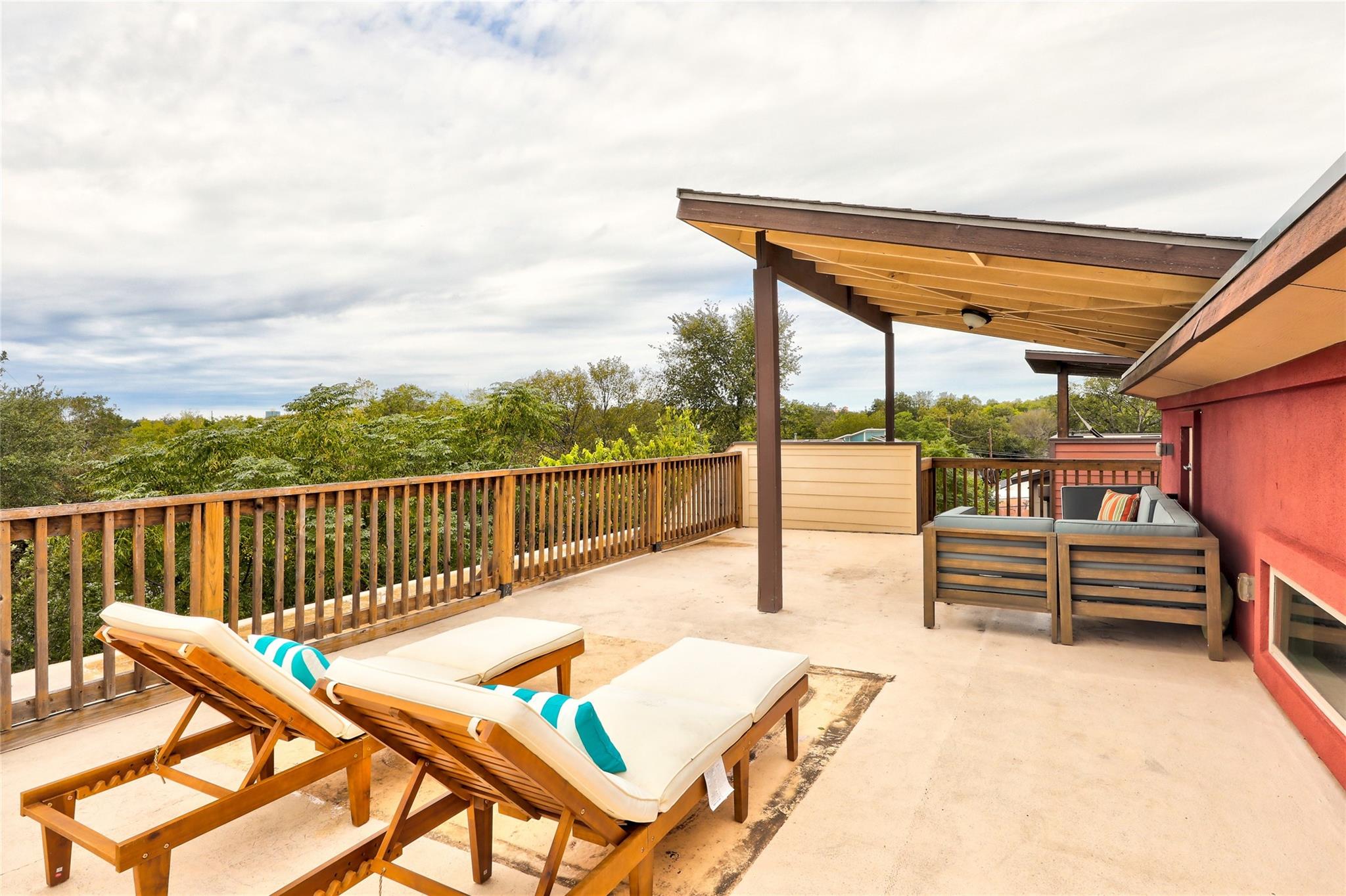 2204 E 13th St # A, Austin, TX 78702