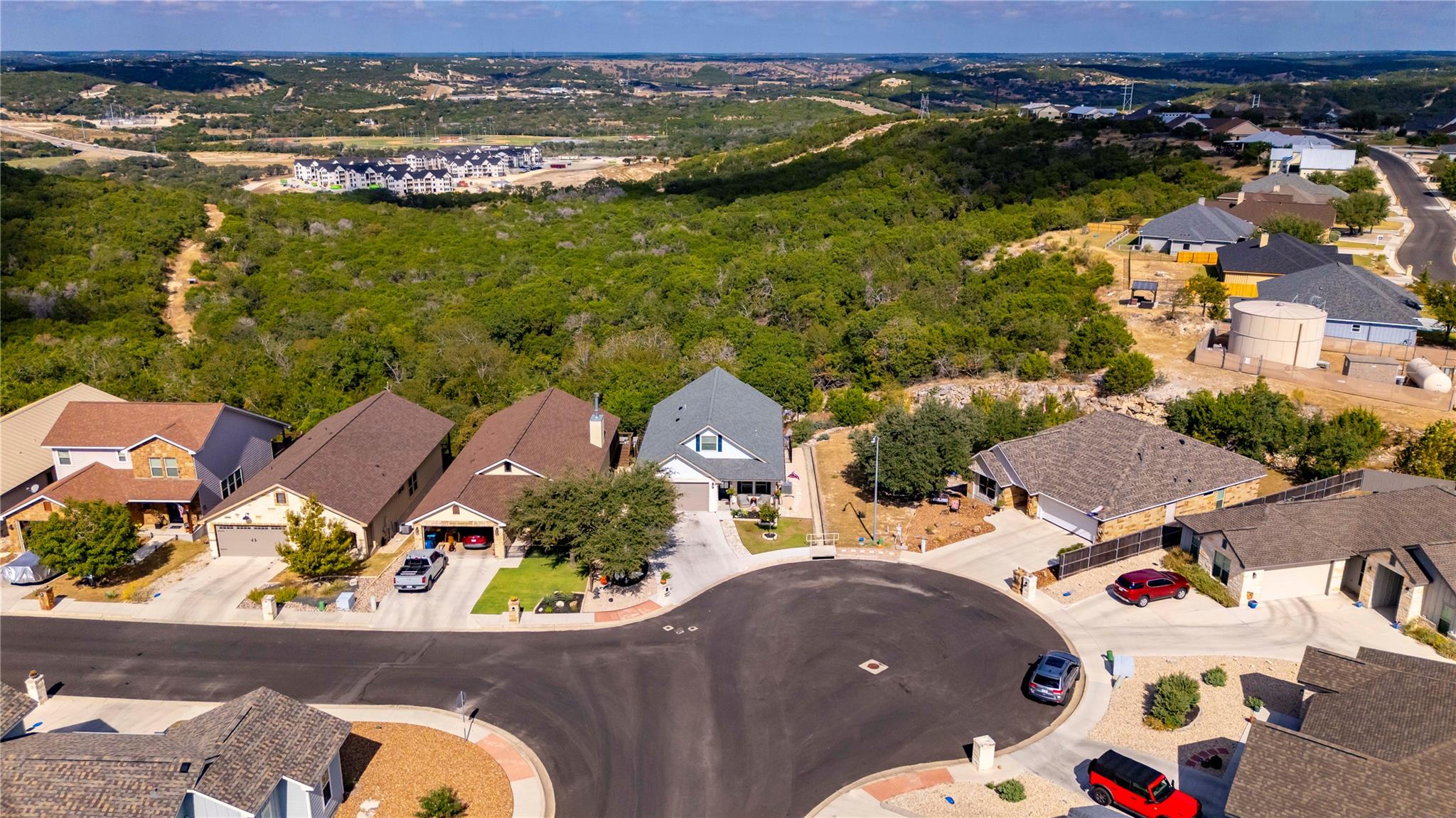 1057 Roanoke Ln, Kerrville, TX 78028