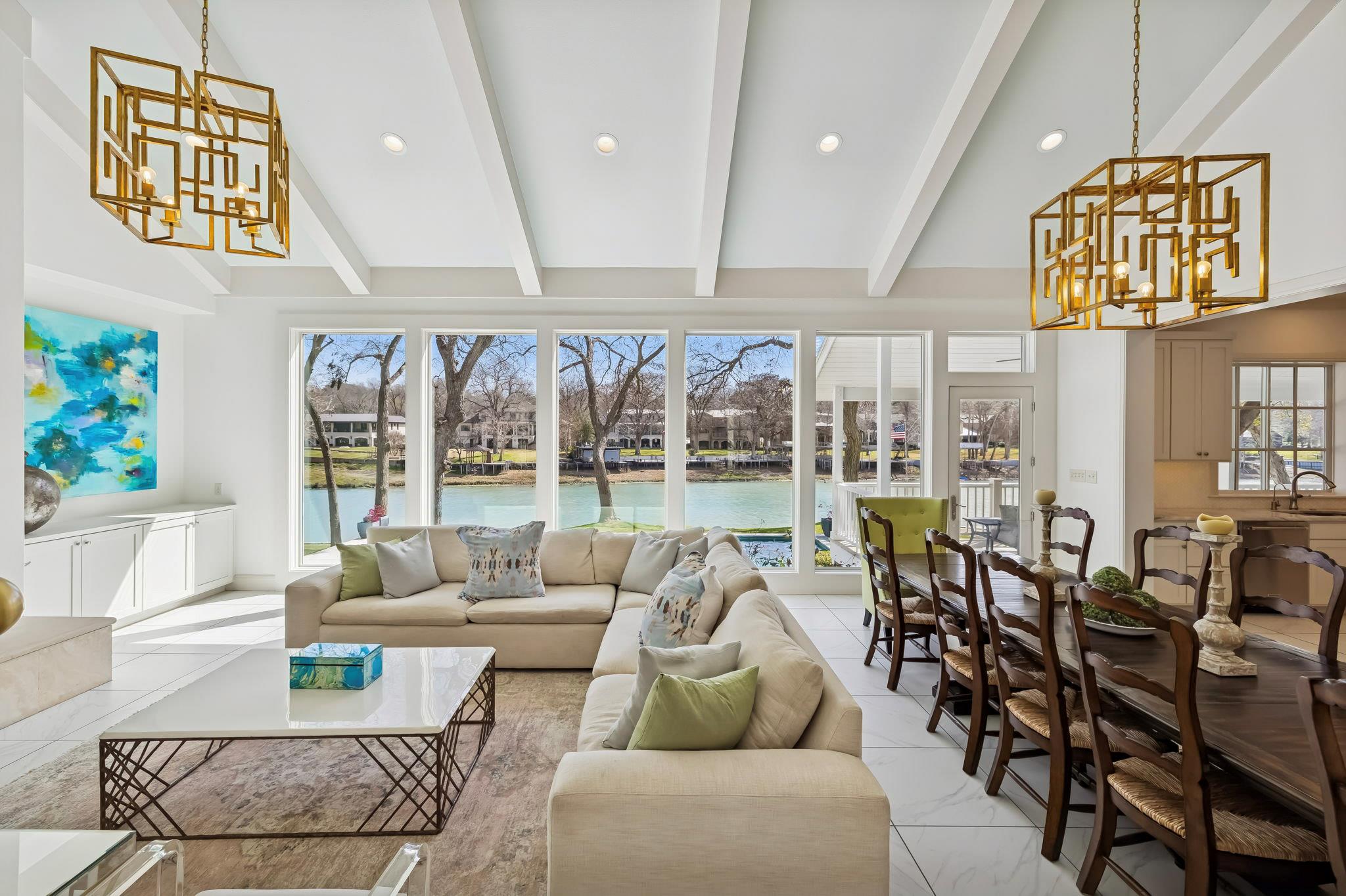 2319 Terminal Loop Rd, McQueeney, TX 78123