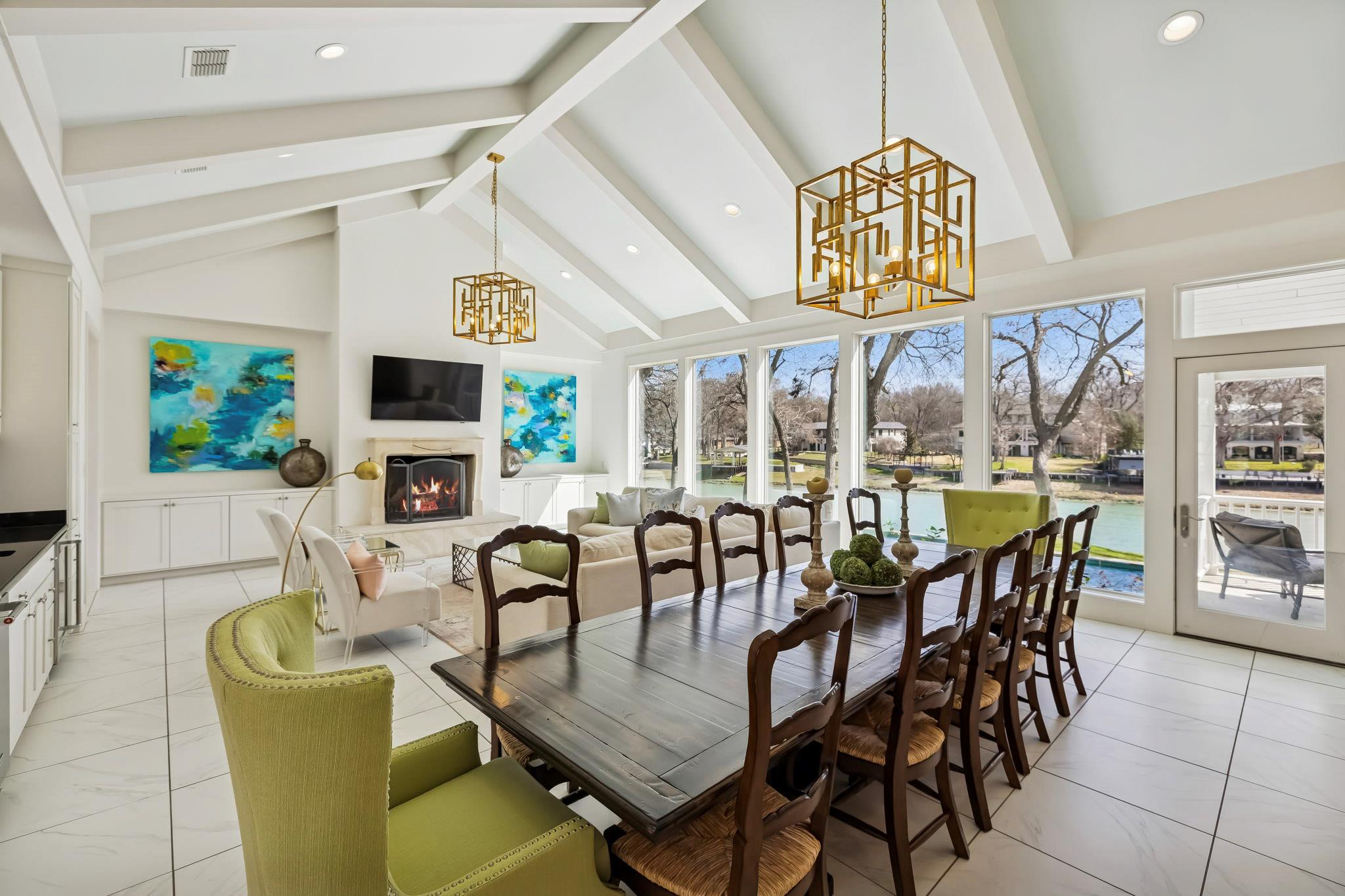 2319 Terminal Loop Rd, McQueeney, TX 78123