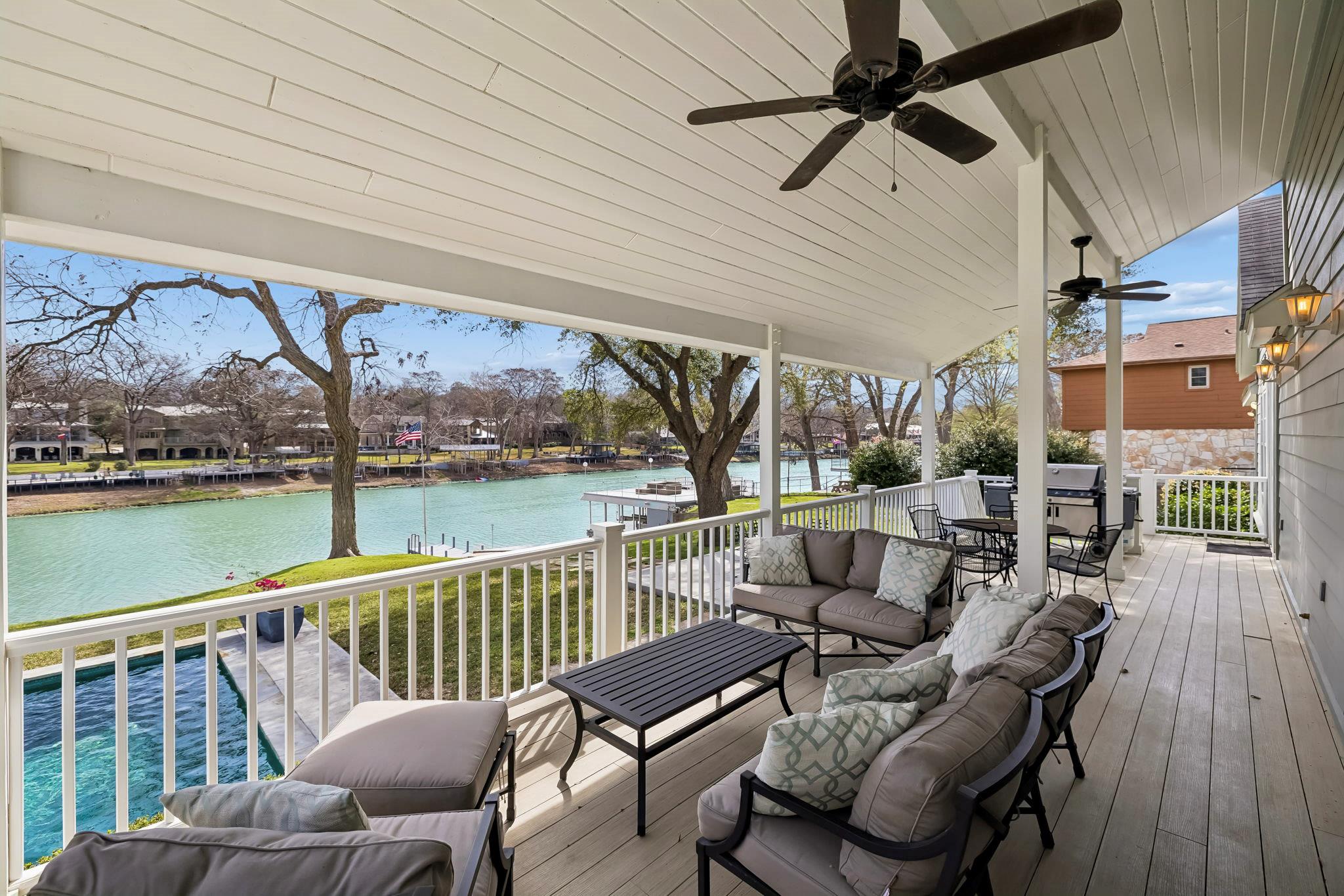 2319 Terminal Loop Rd, McQueeney, TX 78123