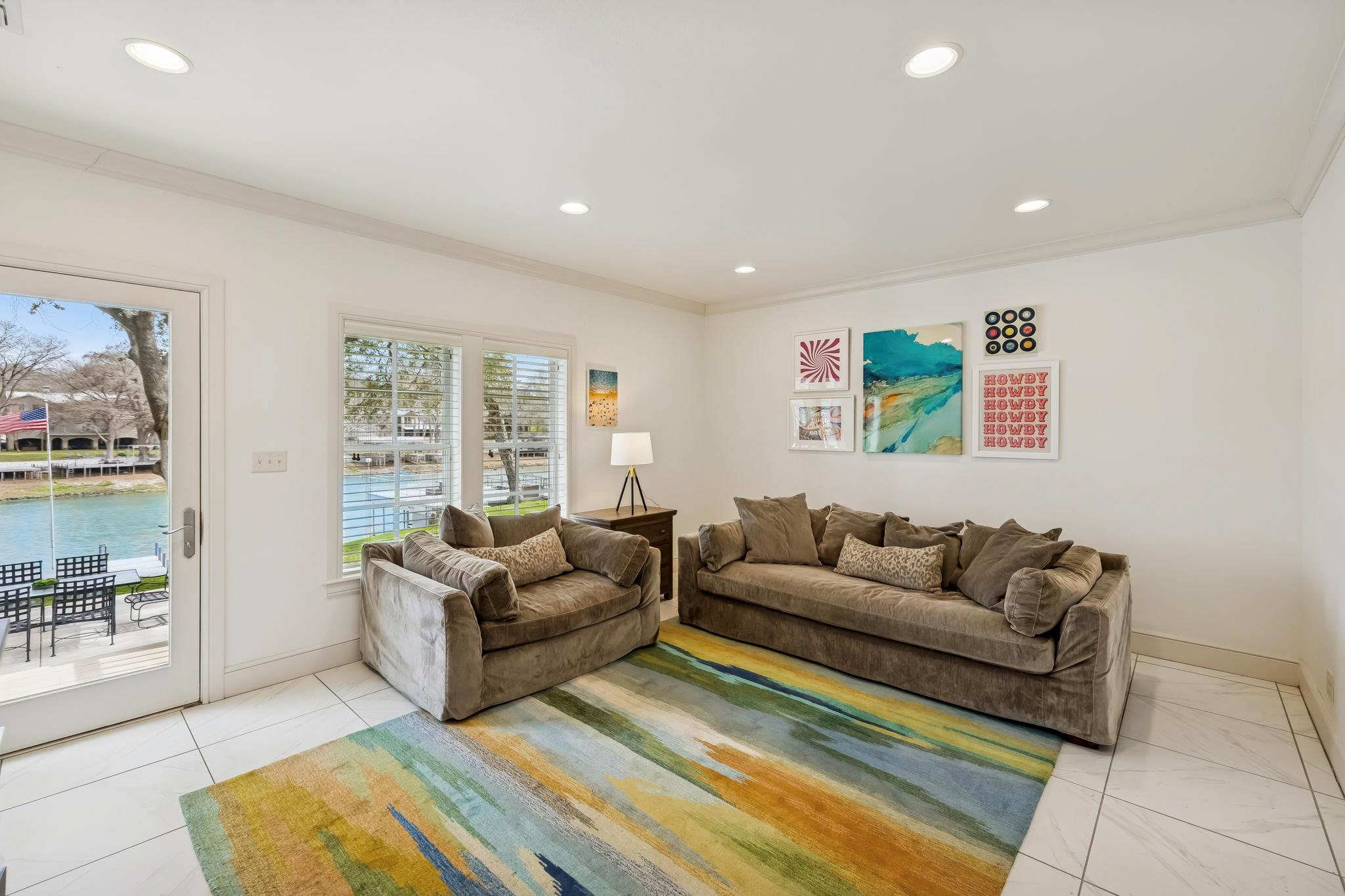 2319 Terminal Loop Rd, McQueeney, TX 78123