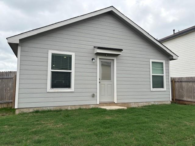 147 Gabbro Gdns, Maxwell, TX 78656