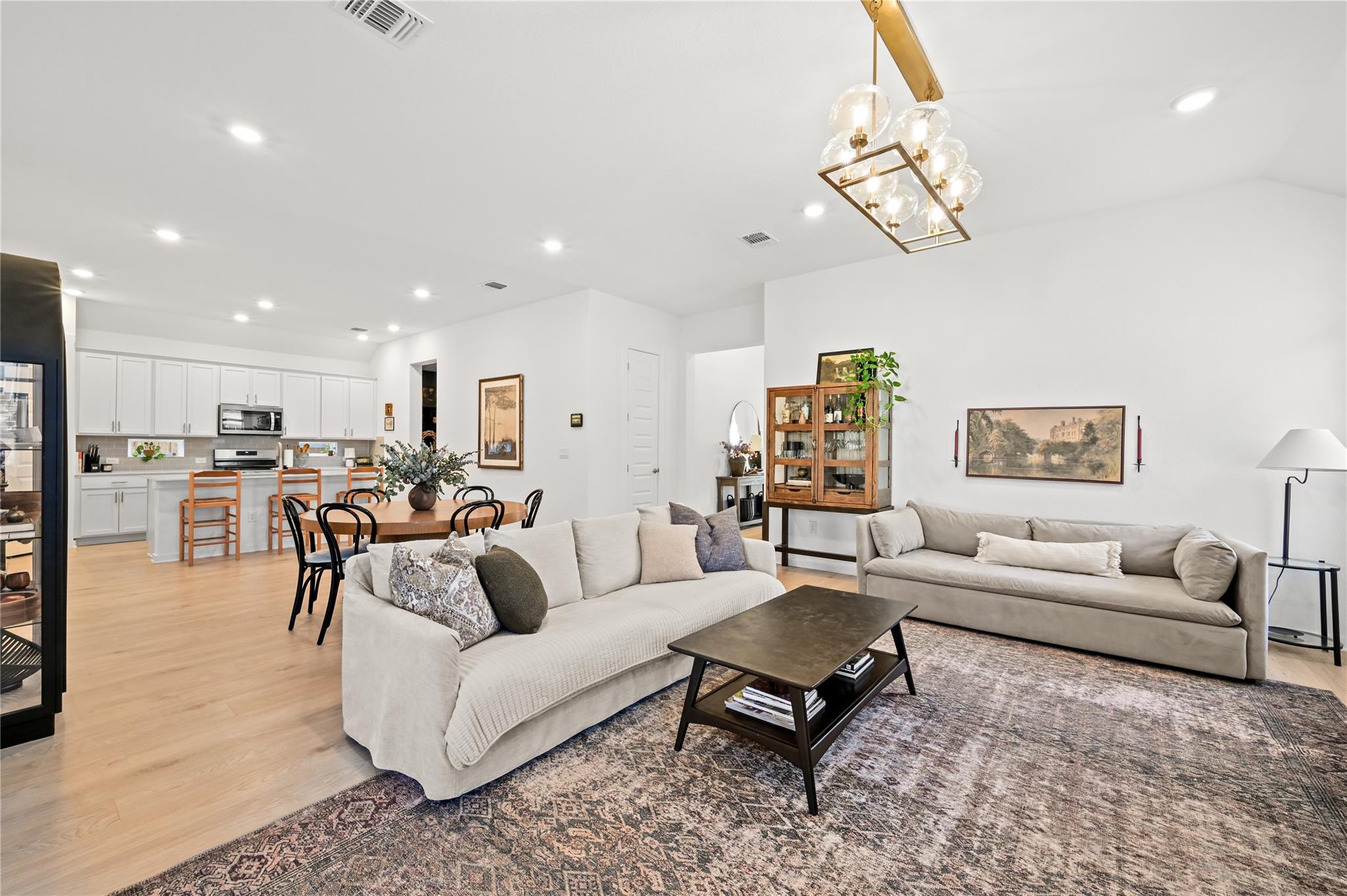 2037 Rosin Jaw Walk, Leander, TX 78641