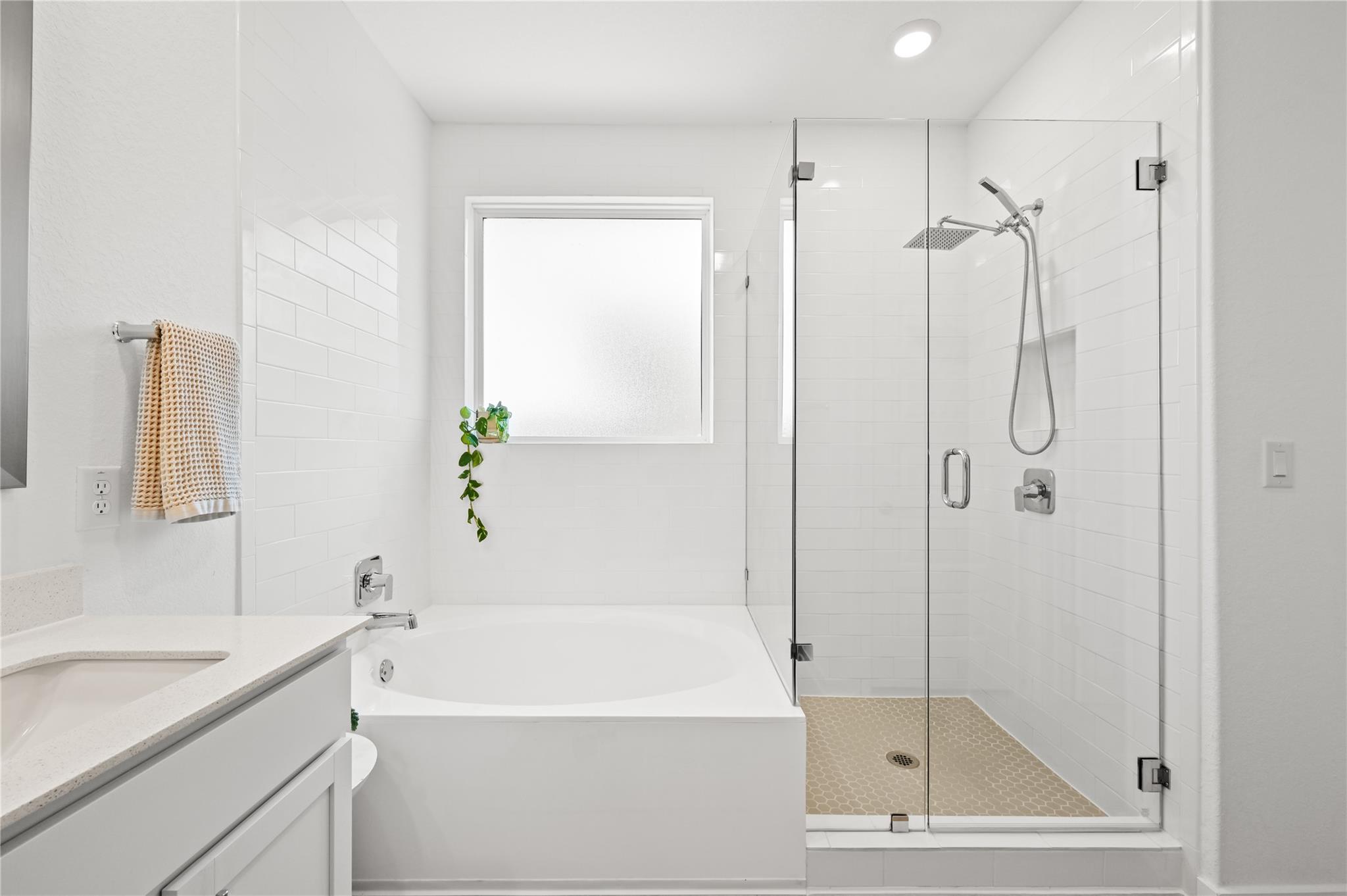 2037 Rosin Jaw Walk, Leander, TX 78641