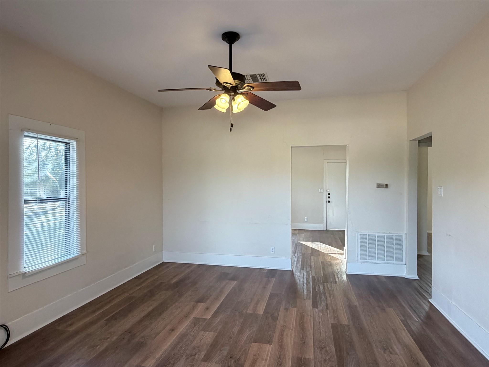 1504 Watterson Rd, Red Rock, TX 78662