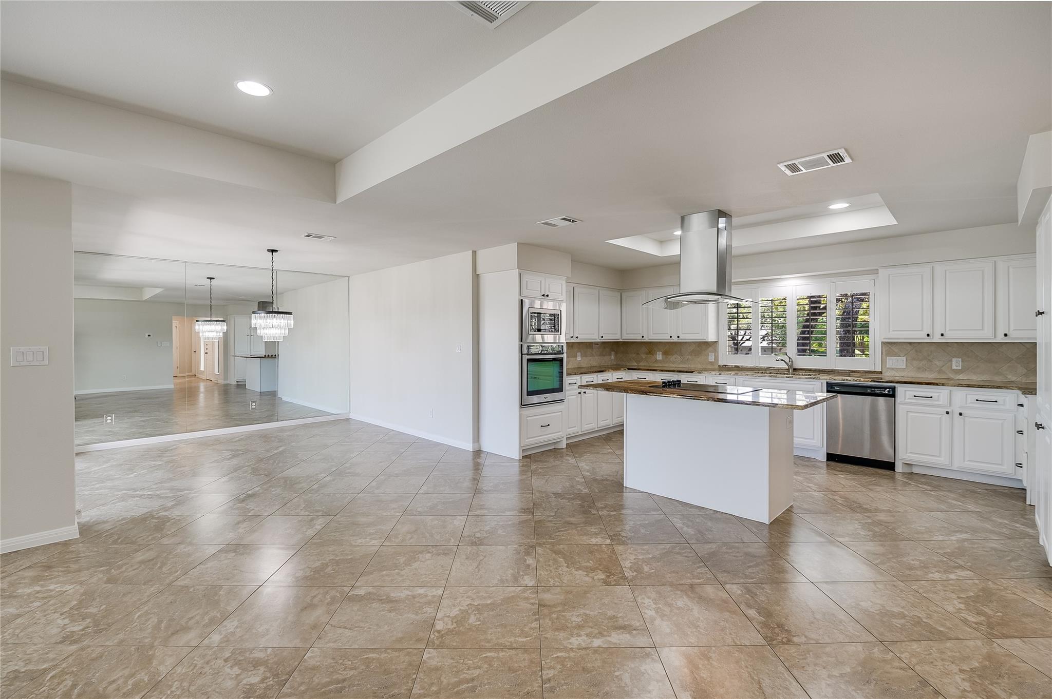 2002 Lakeway Blvd, Lakeway, TX 78734