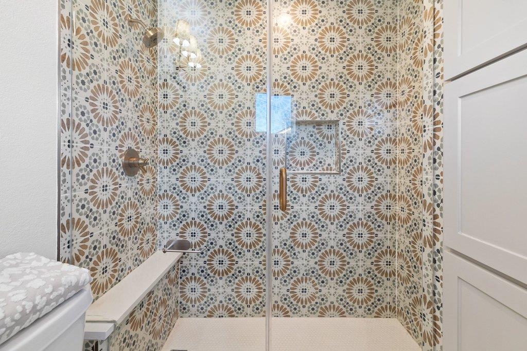 300 Clearday Dr, Austin, TX 78745