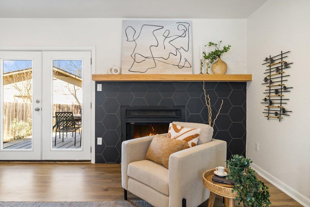 300 Clearday Dr, Austin, TX 78745