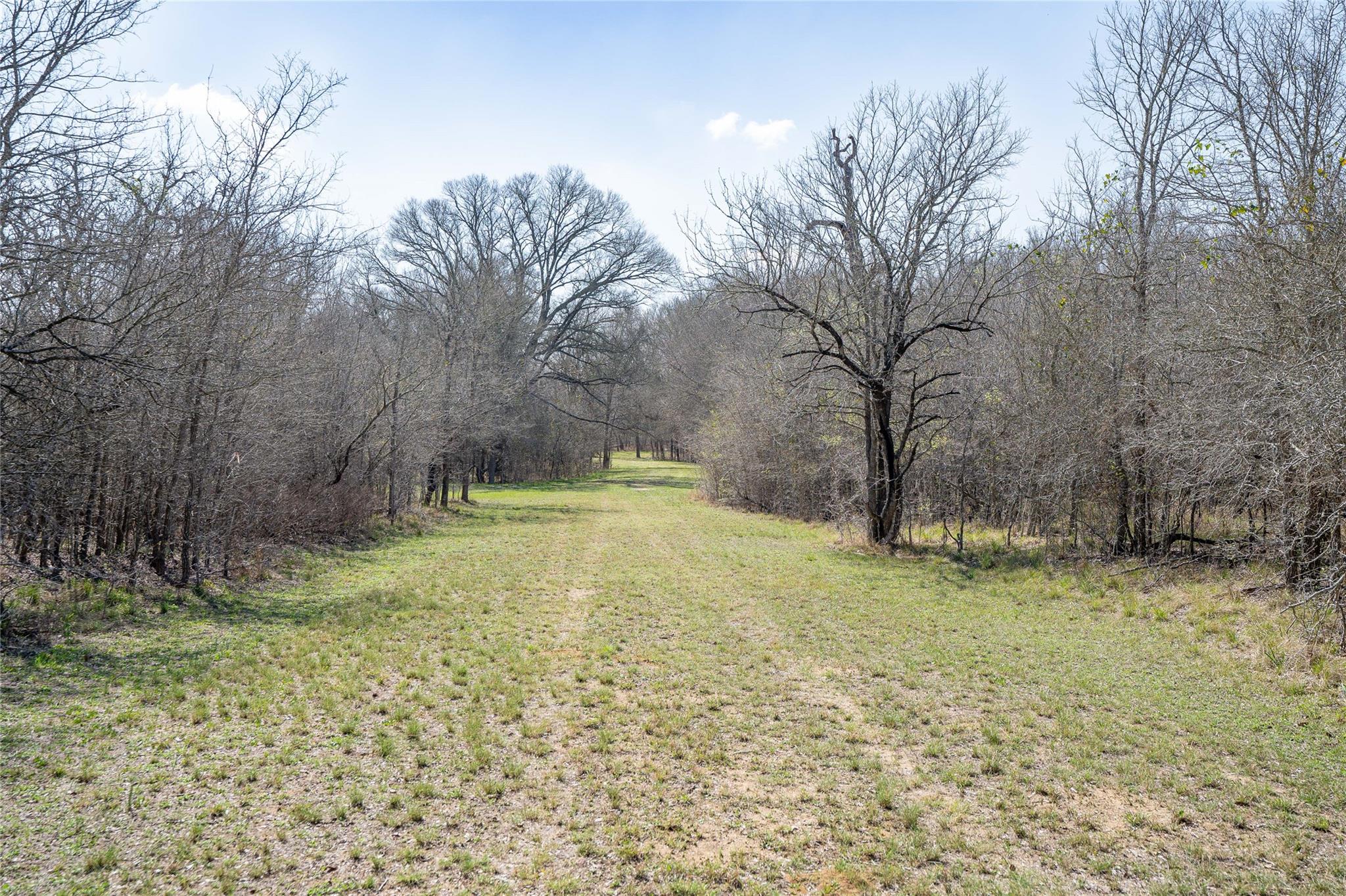 5672 Fm 86, Luling, TX 78648