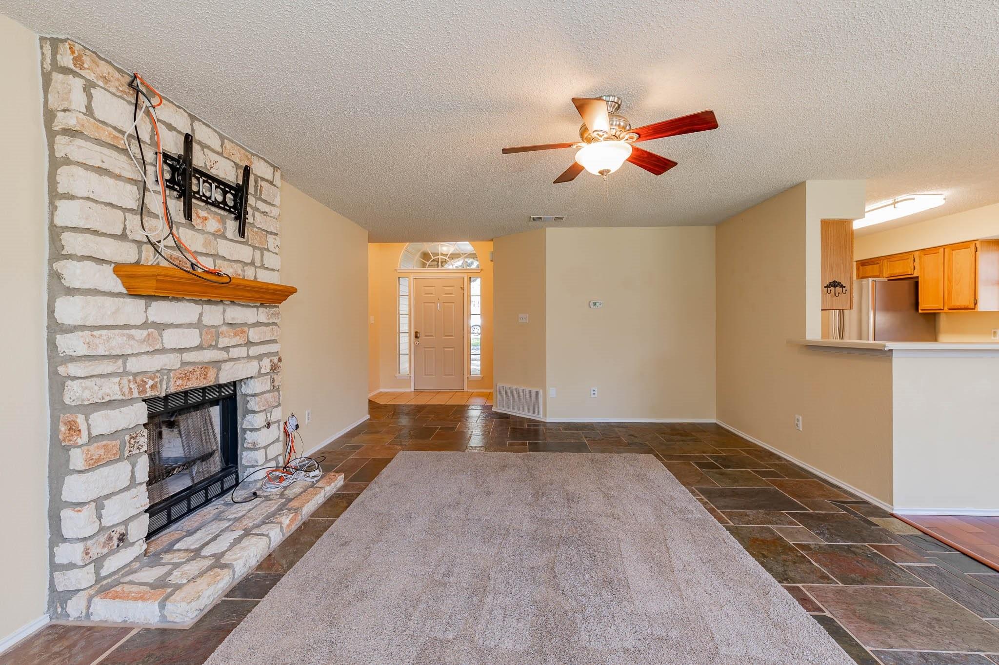 10413 Hess Dr, Austin, TX 78748