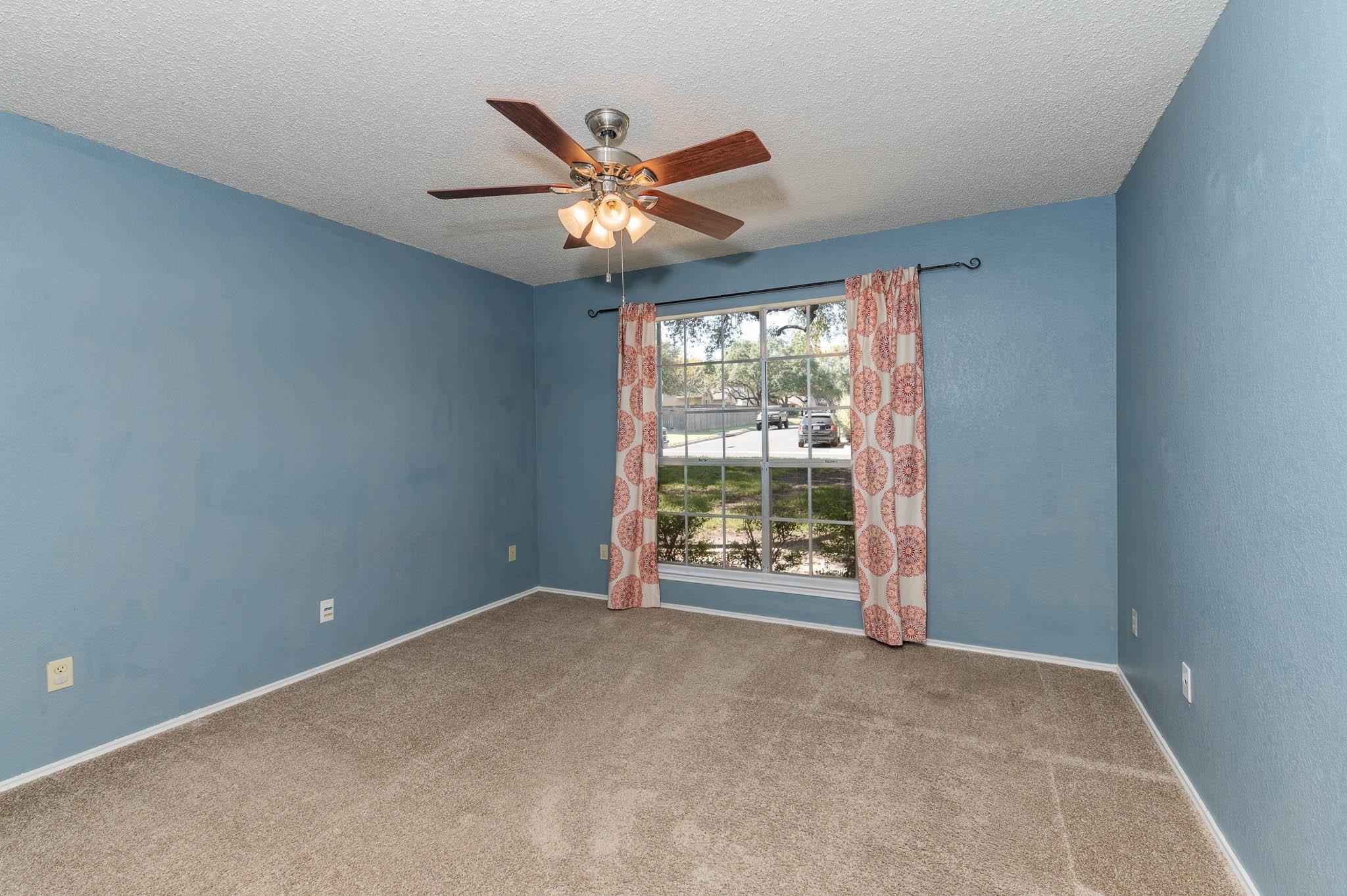 10413 Hess Dr, Austin, TX 78748