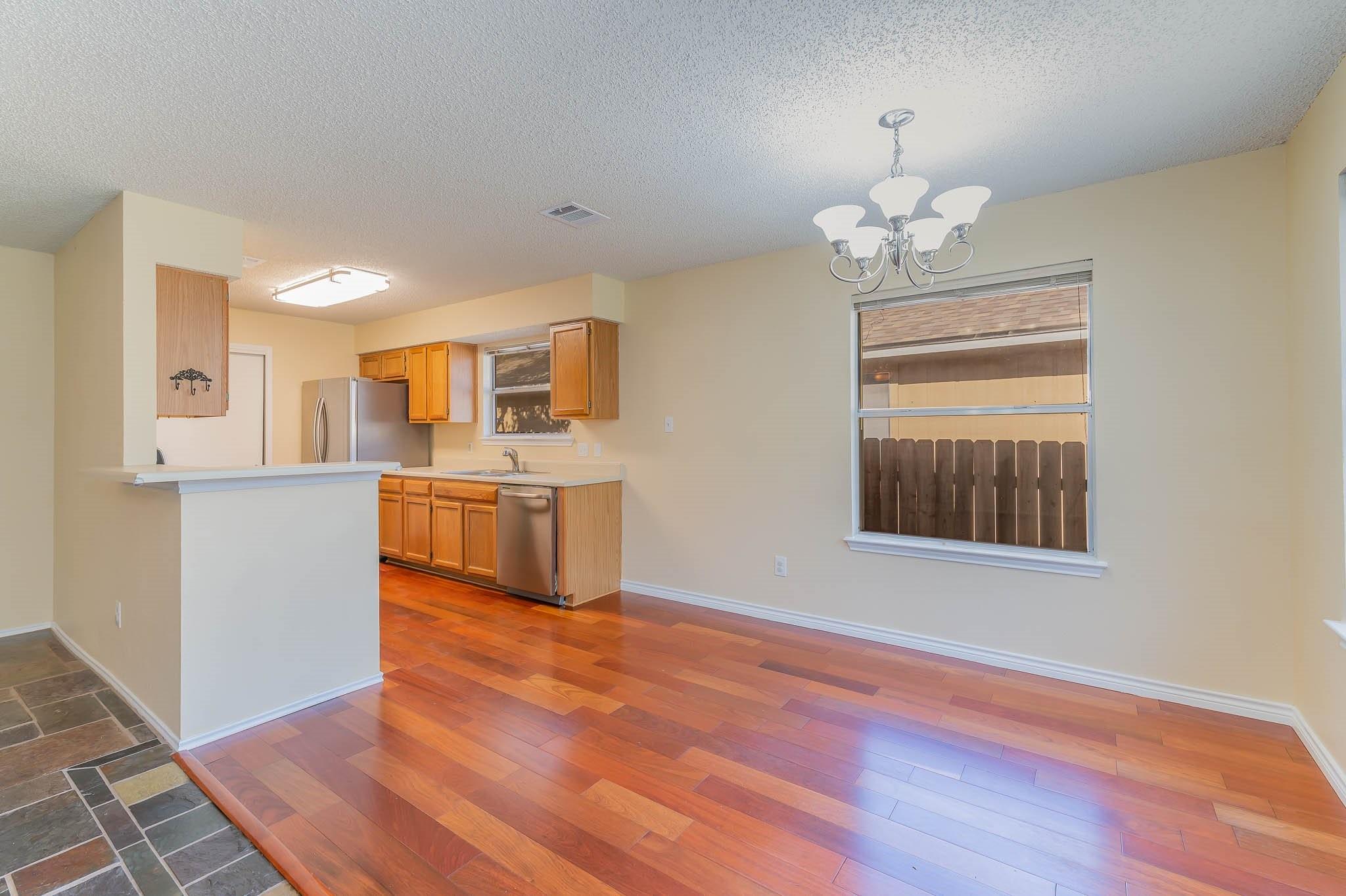 10413 Hess Dr, Austin, TX 78748